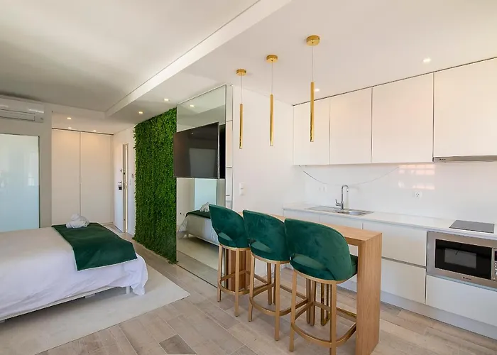 Oportoluxapartments Lägenhet