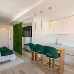 Oportoluxapartments דירה