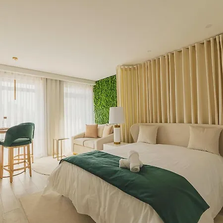 Oportoluxapartments פורטו