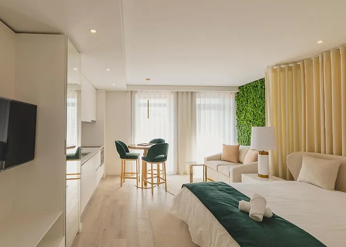 Oportoluxapartments * פורטו